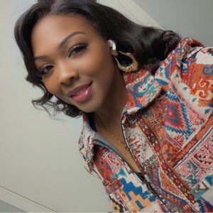 Meet your Posher, Shannel